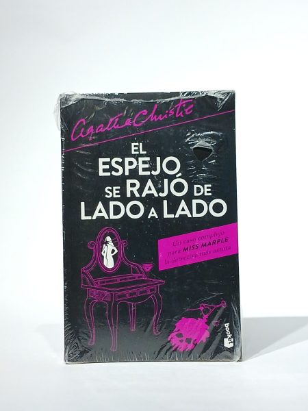 El espejo se rajó de lado a lado